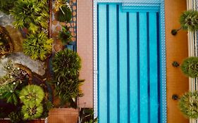 Trang Oasis Waterpark Hotel